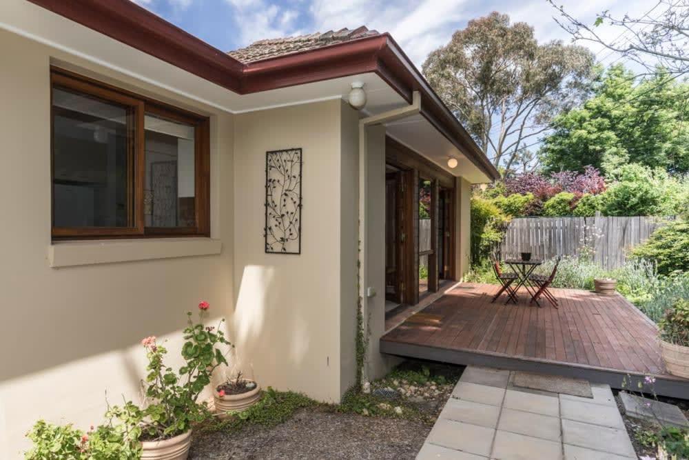 3 Bdrm 2 Bthrm House Close To Canberra Cbd & Anu Dış mekan fotoğraf
