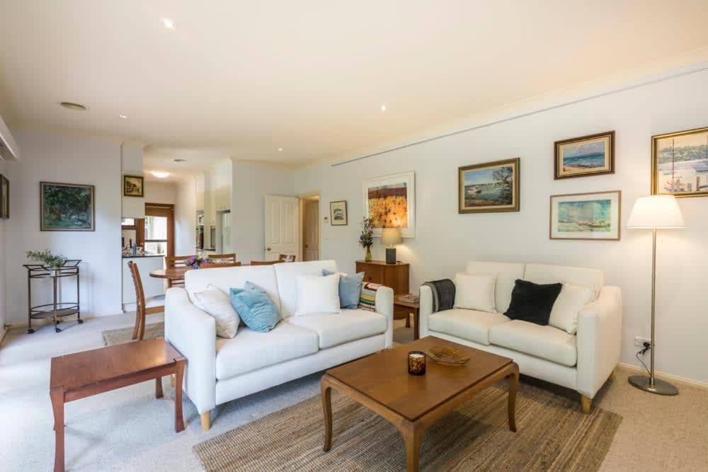 3 Bdrm 2 Bthrm House Close To Canberra Cbd & Anu Dış mekan fotoğraf