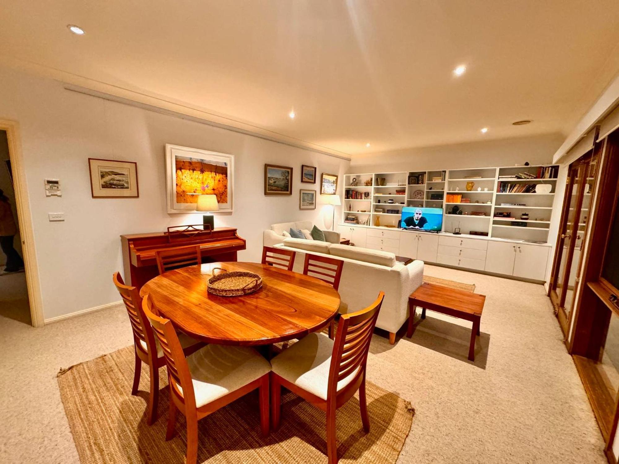 3 Bdrm 2 Bthrm House Close To Canberra Cbd & Anu Dış mekan fotoğraf