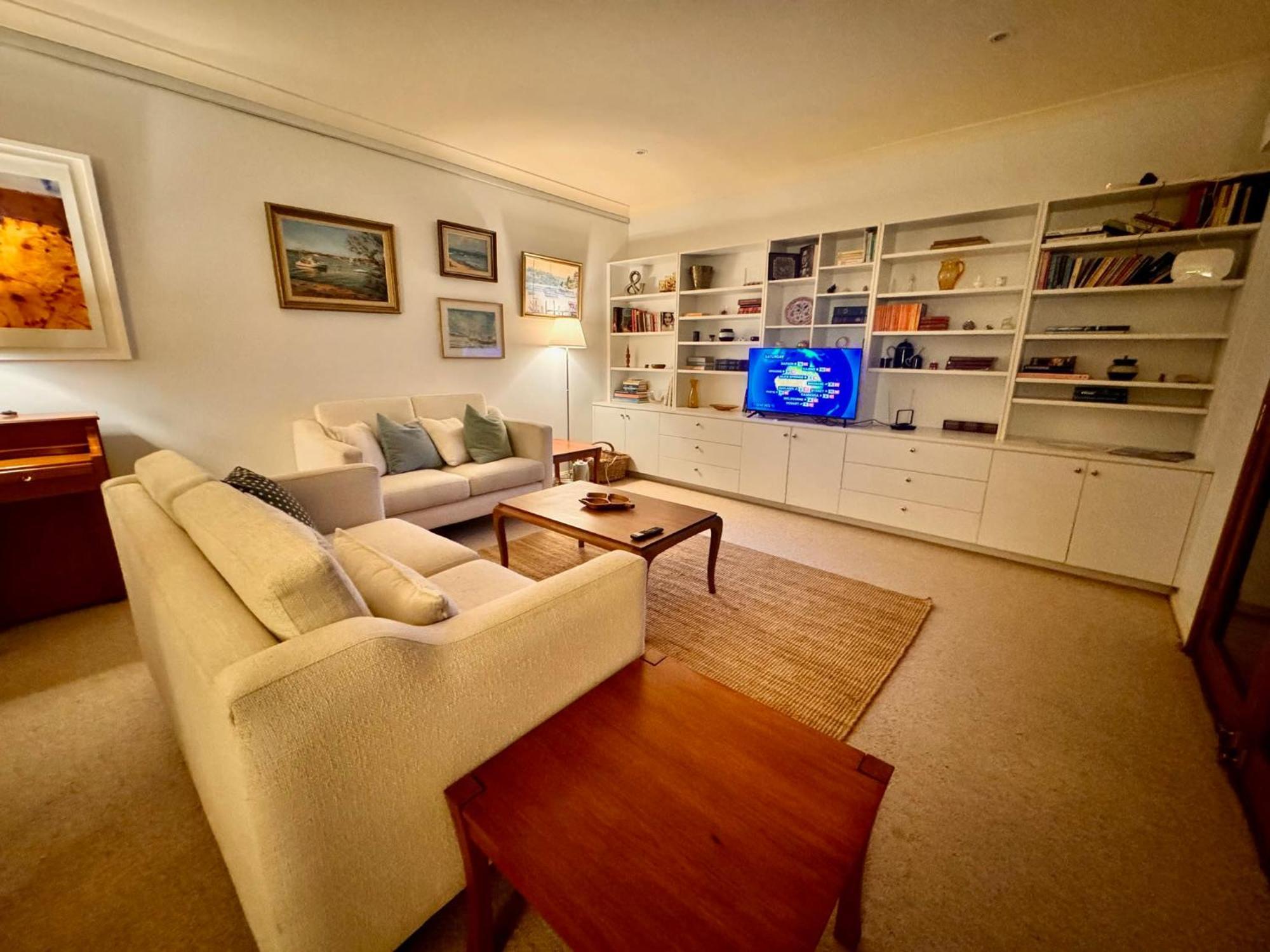 3 Bdrm 2 Bthrm House Close To Canberra Cbd & Anu Dış mekan fotoğraf