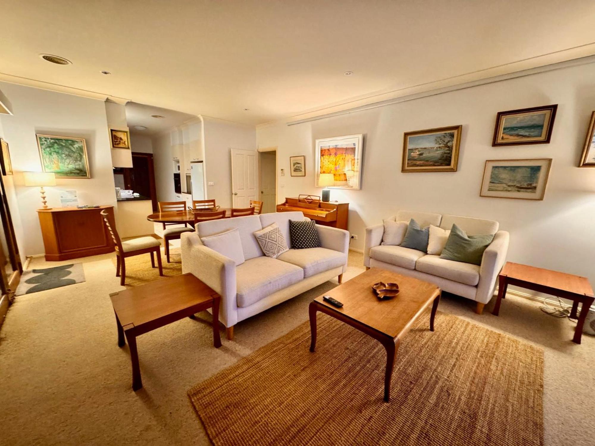3 Bdrm 2 Bthrm House Close To Canberra Cbd & Anu Dış mekan fotoğraf