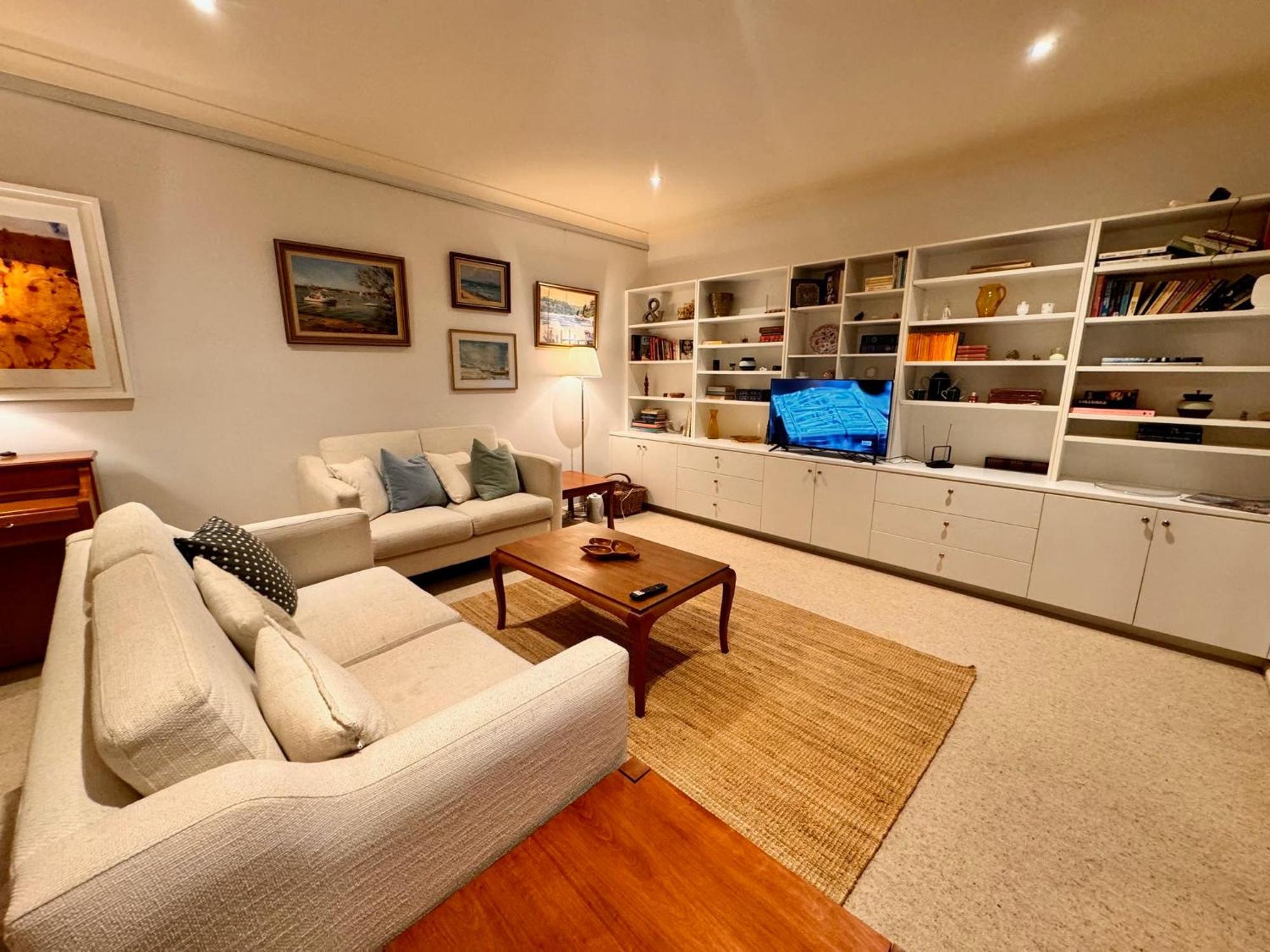 3 Bdrm 2 Bthrm House Close To Canberra Cbd & Anu Dış mekan fotoğraf